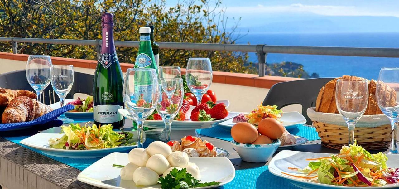 Naturamare Apartments - Piscina Idromassaggio Con Vista Mare Aperta Fino Alle Ore 22-00 กาโปวาติกาโน ภายนอก รูปภาพ