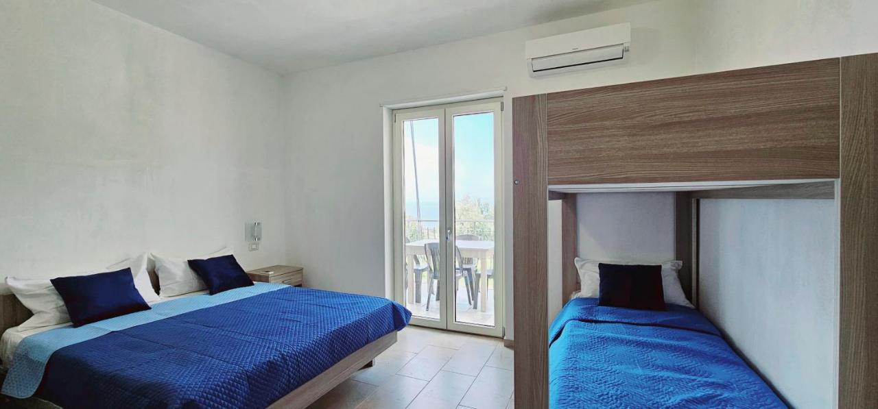 Naturamare Apartments - Piscina Idromassaggio Con Vista Mare Aperta Fino Alle Ore 22-00 กาโปวาติกาโน ภายนอก รูปภาพ