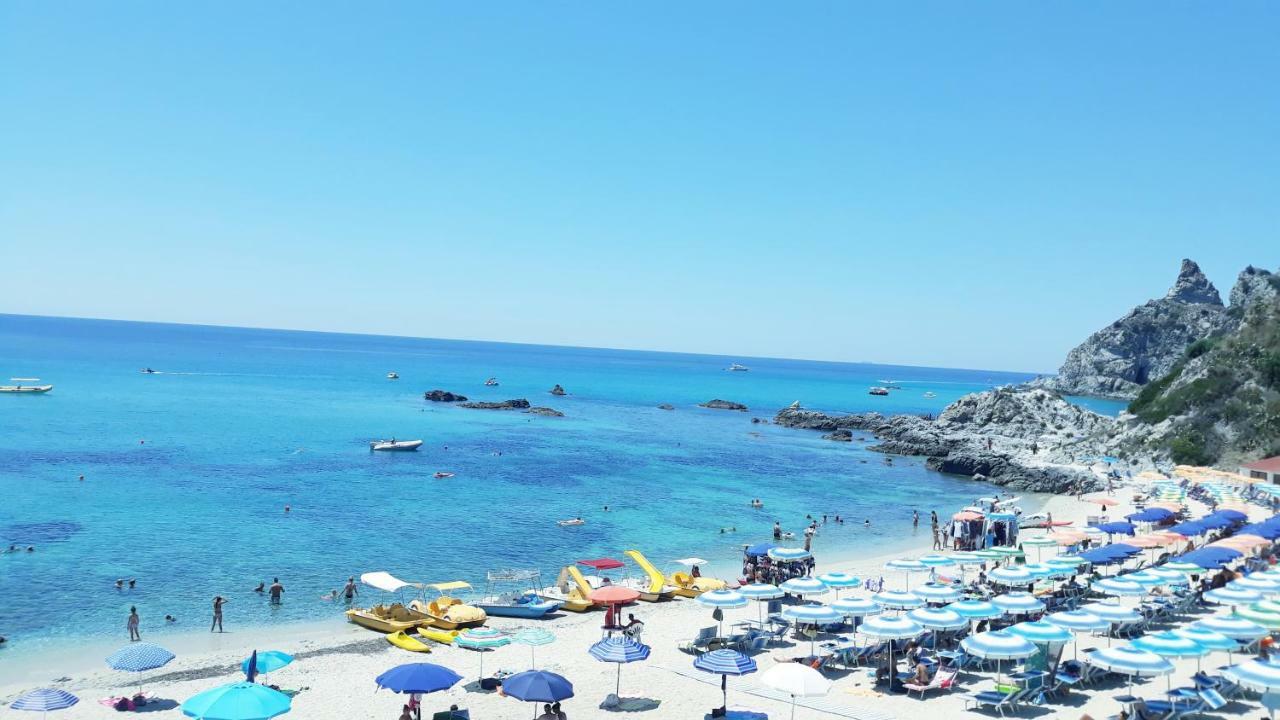 Naturamare Apartments - Piscina Idromassaggio Con Vista Mare Aperta Fino Alle Ore 22-00 กาโปวาติกาโน ภายนอก รูปภาพ