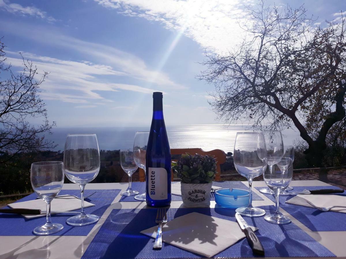 Naturamare Apartments - Piscina Idromassaggio Con Vista Mare Aperta Fino Alle Ore 22-00 กาโปวาติกาโน ภายนอก รูปภาพ